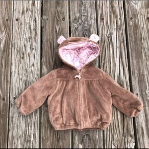 Baby Girls GYMBOREE Fuzzy Wuzzy Bear Hooded Zip Front Jacket 12 18 Months